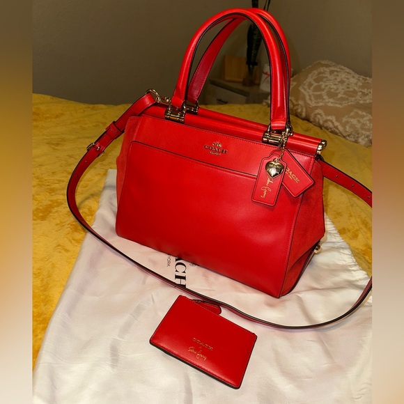 Coach Edition Limited Selena Gomez - Picture 11 of 16